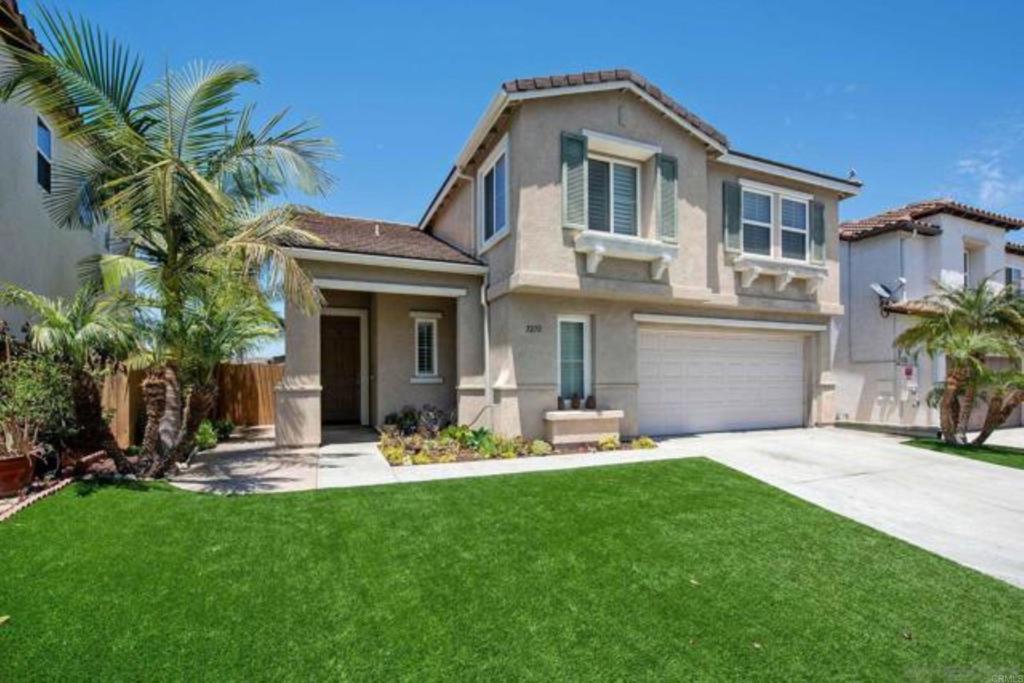 5270 Topsail Dr.