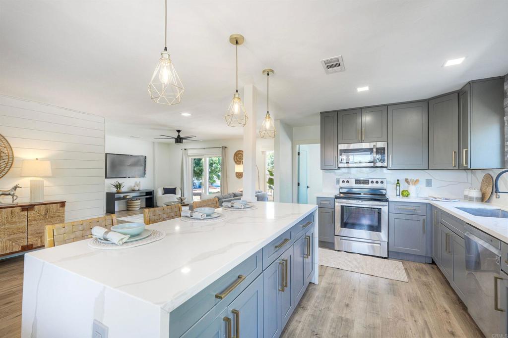 1937 Bernardo Avenue - photo 9