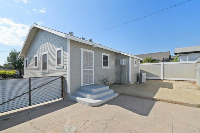 Detail Gallery Image 26 of 27 For 2503 Sumac Dr, San Diego,  CA 92105 - 2 Beds | 1 Baths