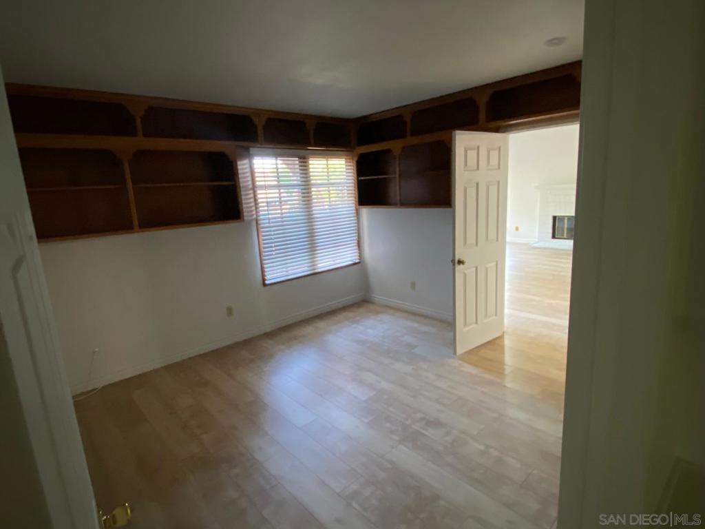 12592 Heatherfield Ln - photo 19