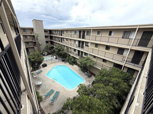 3535 Monroe Avenue, San Diego CA: https://media.crmls.org/mediaz/5c2576b1-495a-458d-8728-c984d7c876da.jpg