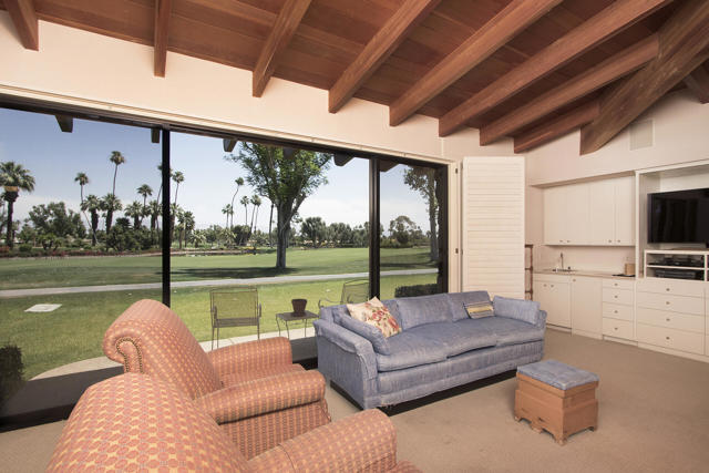 Image 22 of 63 For 70796 Fairway Drive