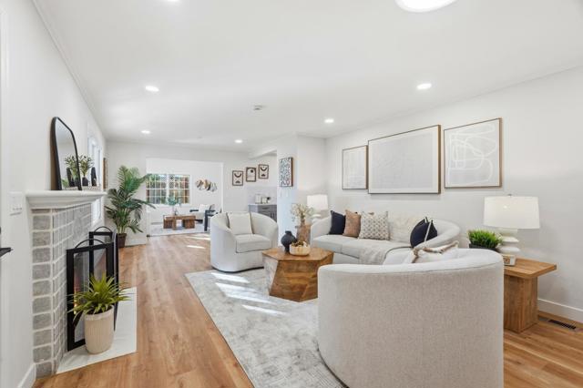 605 Corliss Way, Campbell CA: https://media.crmls.org/mediaz/5c25d3fd-7350-4c06-9c4a-5c099575b956.jpg