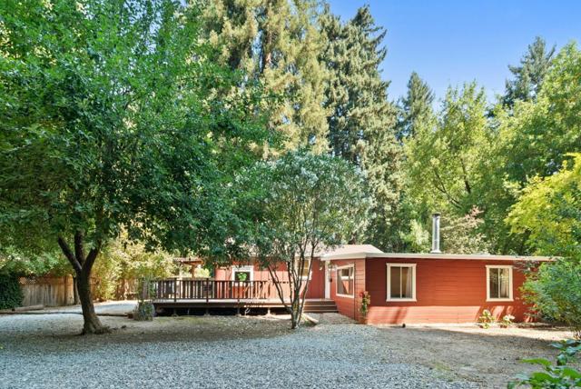 155 Rowardennan Drive, Ben Lomond CA: https://media.crmls.org/mediaz/5c261d5d-a7df-4cba-a2b6-b2fe16e73d99.jpg