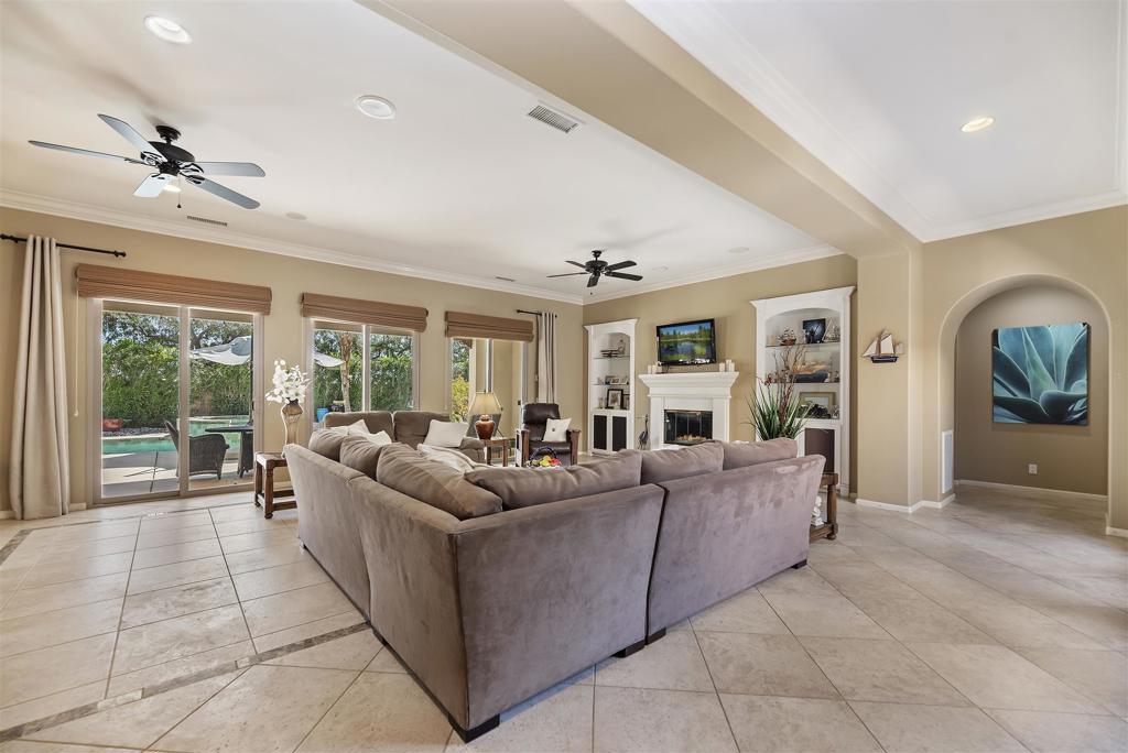 MLS #219127787DA image #9