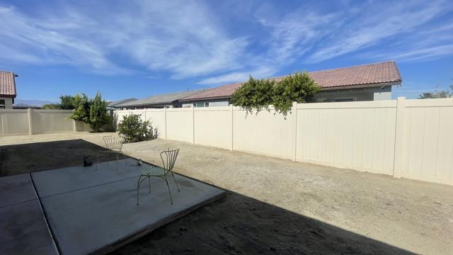 82982 Wheatley Court, Indio CA: https://media.crmls.org/mediaz/5c282db3-f9ff-4b16-a2c0-6c7d38d6ba64.jpg