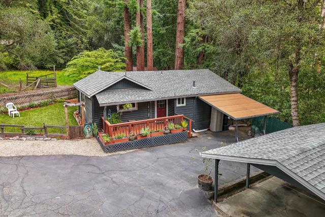 116 Wildrose Terrace, Boulder Creek CA: https://media.crmls.org/mediaz/5c28ab47-0ea5-4637-873b-4d53d6024c99.jpg