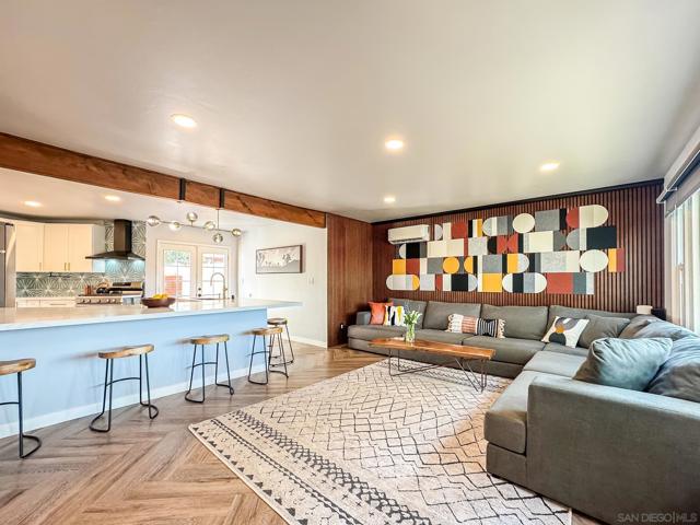 5011 E Mountain View Dr, San Diego CA: https://media.crmls.org/mediaz/5c28ab8a-890c-4f90-aeae-38db241d9b94.jpg