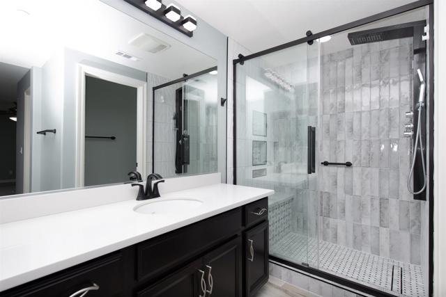 Detail Gallery Image 31 of 55 For 5506 Lipizzaner Cir, Oceanside,  CA 92057 - 4 Beds | 3/1 Baths