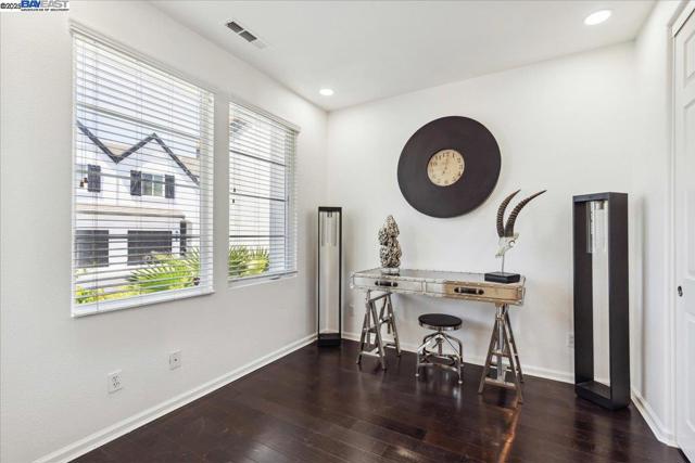 366 Karelian St, Danville CA: https://media.crmls.org/mediaz/5c295923-e0d3-492b-bc80-8c6bd88d0774.jpg