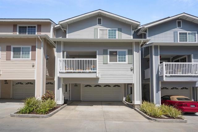 Detail Gallery Image 1 of 1 For 5092 Guava Ave #125,  La Mesa,  CA 91942 - 3 Beds | 3 Baths