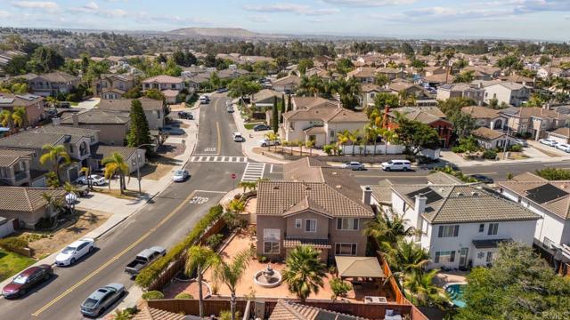 Detail Gallery Image 12 of 14 For 1279 via Escalante, Chula Vista,  CA 91910 - 5 Beds | 4 Baths