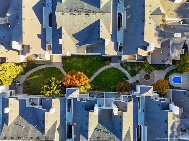 1400 El Camino Real, South San Francisco CA: https://media.crmls.org/mediaz/5c2a32ee-93cf-44b3-9e3b-d239d1db7182.jpg