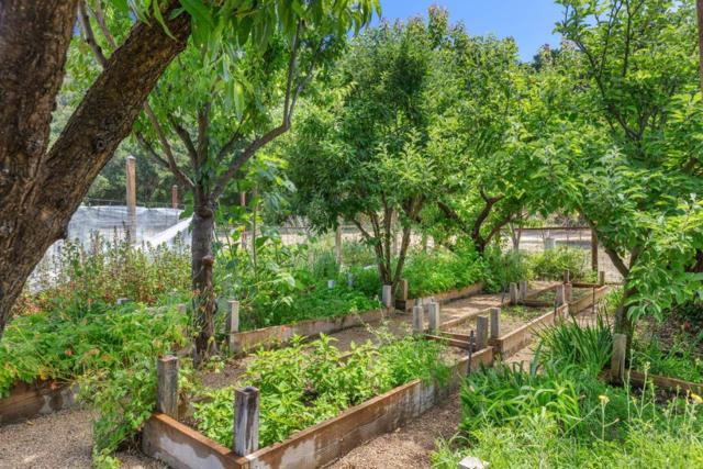 33732 E Carmel Valley Road, Carmel Valley CA: https://media.crmls.org/mediaz/5c2b23c9-e26f-4768-9689-99fc7c6be8c3.jpg