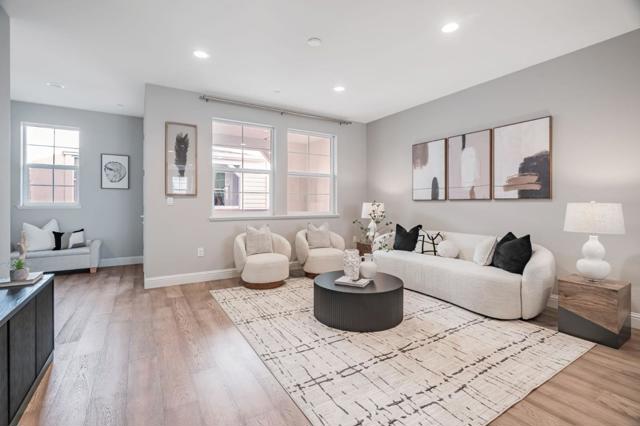 285 Wild Rose Way, Milpitas CA: https://media.crmls.org/mediaz/5c2e0004-d5e5-4228-93c0-234ba596e376.jpg