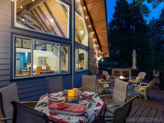 1209 Farmer Road, Julian CA: https://media.crmls.org/mediaz/5c2e6648-ce33-4af7-b0b9-368519518685.jpg