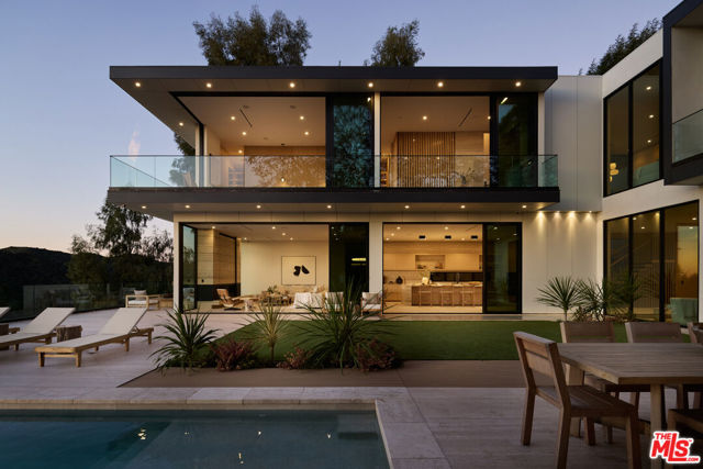 Drew Fenton | 1149 Linda Flora Drive Los Angeles CA | MLS: 7661294