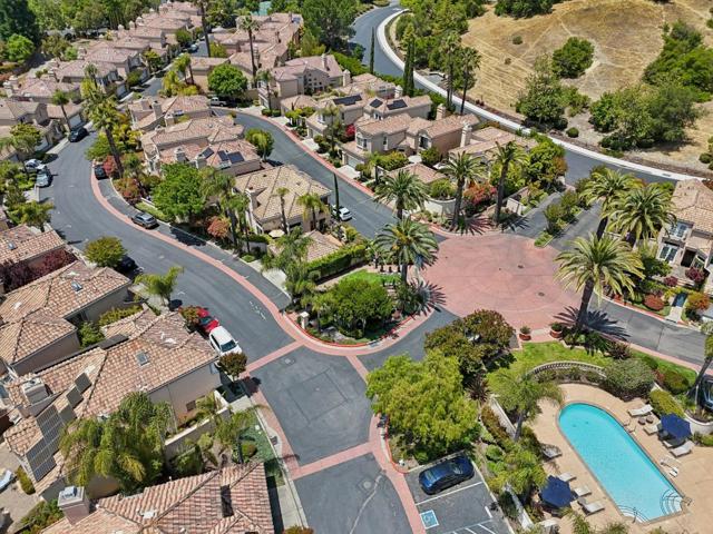 205 Majorca Drive, San Ramon CA: https://media.crmls.org/mediaz/5c2f2dbc-5cb2-4f81-86a6-0639ef47c113.jpg