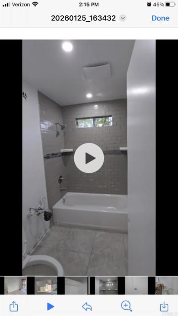 Detail Gallery Image 6 of 9 For 4557 Clairemont Dr., San Diego,  CA 92117 - 2 Beds | 1 Baths