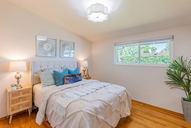 335 Burnett Avenue, Santa Clara CA: https://media.crmls.org/mediaz/5c300078-23d2-48ca-876c-feac8f479a41.jpg