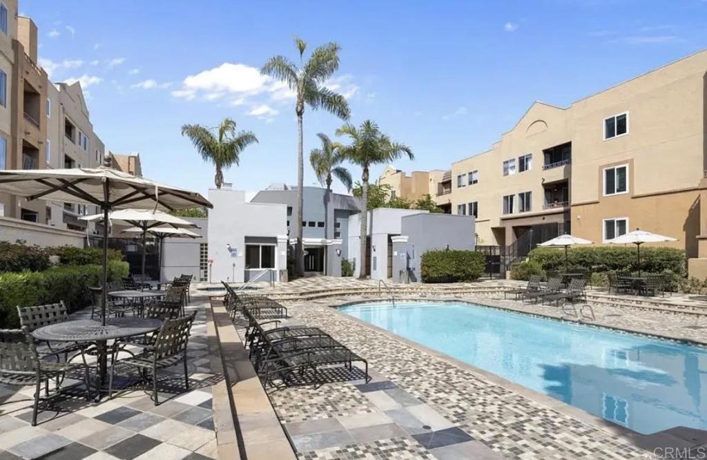 8889 Caminito Plaza Centro - photo 20