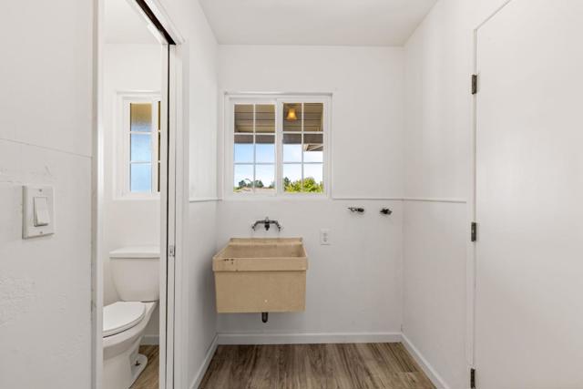 45 Crescent Drive, Watsonville CA: https://media.crmls.org/mediaz/5c313680-423d-4bf4-bf5a-e5a6d754e4e7.jpg