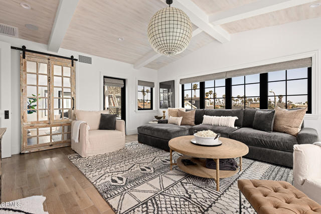 Detail Gallery Image 35 of 41 For 1173 Norwich Ln, Ventura,  CA 93001 - 4 Beds | 4/1 Baths