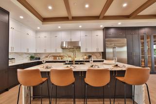 341 Carlyn Avenue, Campbell CA: https://media.crmls.org/mediaz/5c3559c5-8bf6-4272-b9ae-96f79f4d5c73.jpg