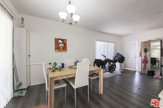 Drew Fenton | 11933 Darlington Avenue Los Angeles CA | MLS: 7171698