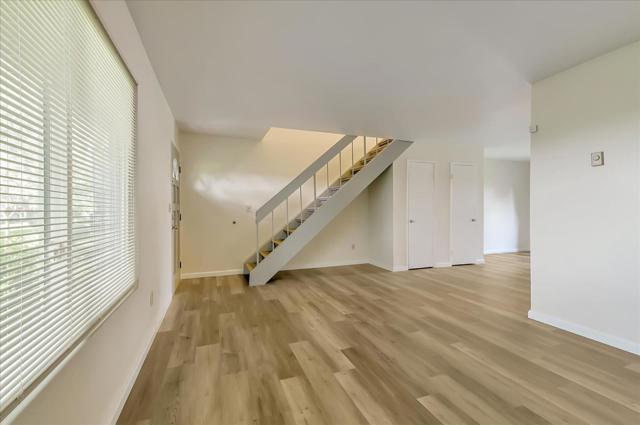 Image 5 of 38 For 6325 Dinamica Way