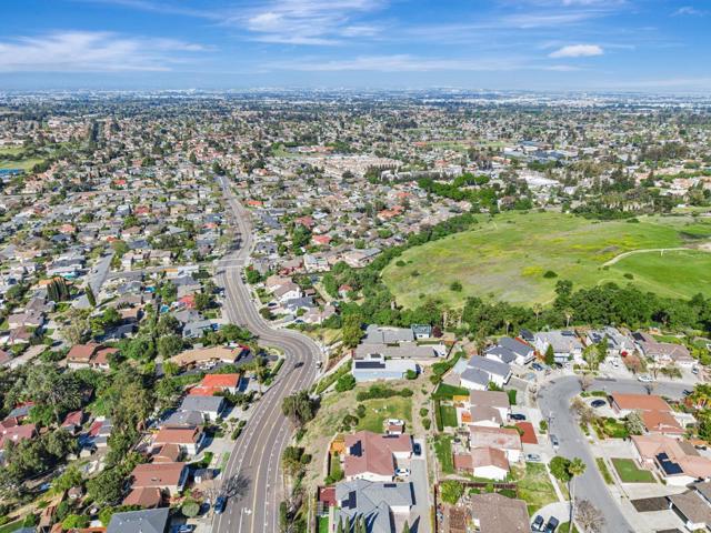3449 Suncrest Avenue, San Jose CA: https://media.crmls.org/mediaz/5c380d75-f014-47d5-af52-c80ac4d09b5b.jpg