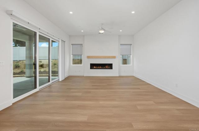 Detail Gallery Image 8 of 41 For 1220 Stonemark Place #MAIN HOUSE,  Vista,  CA 92081 - 6 Beds | 5 Baths