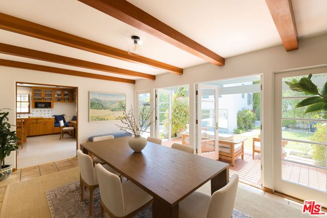 306 AMALFI Drive photo 8