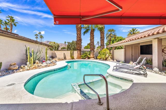 142 Yale Dr, Rancho Mirage CA: https://media.crmls.org/mediaz/5c39ae99-277d-4d9c-adaf-ee8d2a0eaf8c.jpg