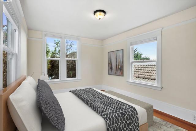 857 Athens Ave, Oakland CA: https://media.crmls.org/mediaz/5c3a8d4c-ce87-4a78-a282-22e608ae3e0d.jpg