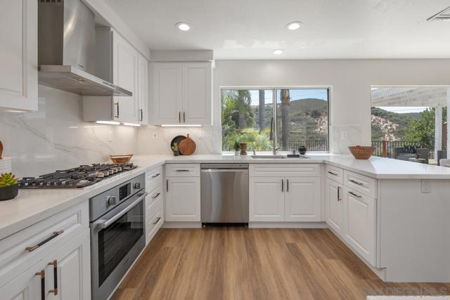 7179 Park Village, San Diego CA: https://media.crmls.org/mediaz/5c3b99e8-1415-428d-a856-ecc8797b7ac2.jpg