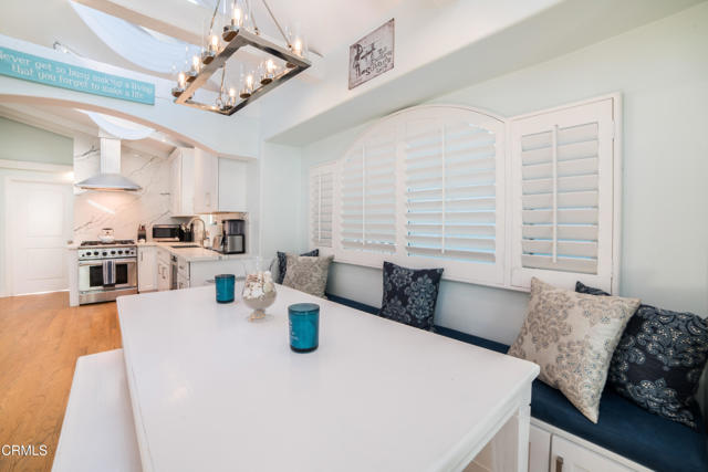 Detail Gallery Image 10 of 37 For 214 Pearl St, Redondo Beach,  CA 90277 - 2 Beds | 2 Baths