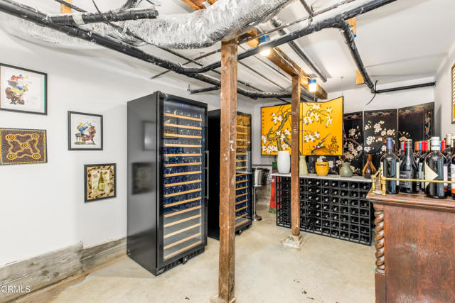 1240 Chateau Road, Pasadena CA: https://media.crmls.org/mediaz/5c3c4834-e683-4508-9d6d-a37254f7a843.jpg