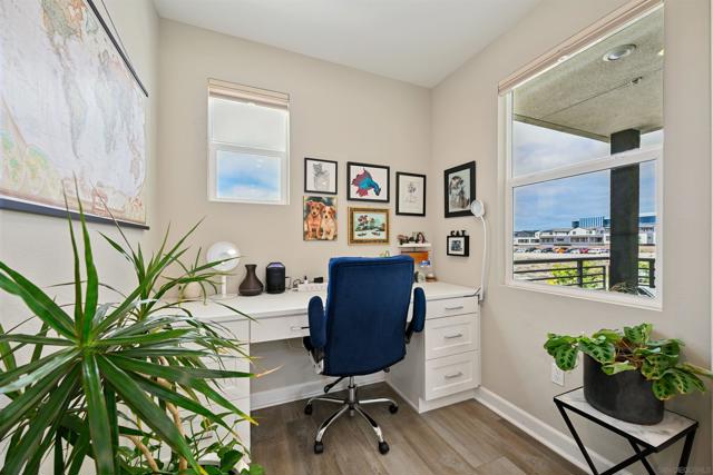 1855 Montage Ave, Chula Vista CA: https://media.crmls.org/mediaz/5c3cbff2-72a4-4c63-becf-224f983deb60.jpg