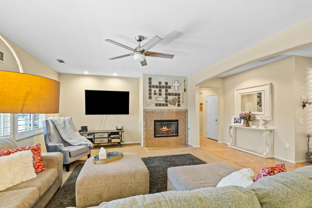 Image 5 of 28 For 41371 Butler Court