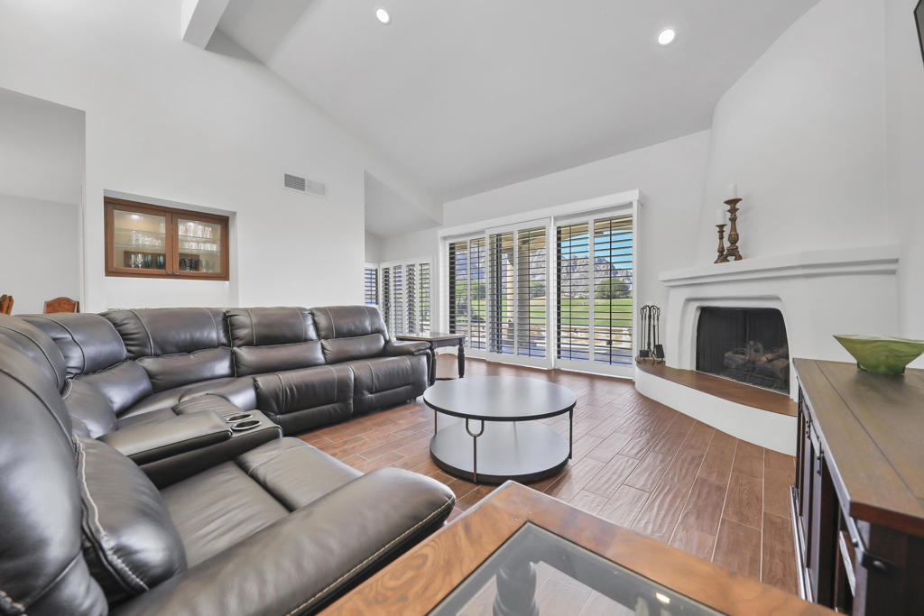 MLS #219137800DA image #8