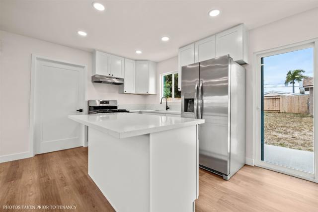 Detail Gallery Image 7 of 18 For 5372 Barstow St, San Diego,  CA 92117 - 4 Beds | 2 Baths