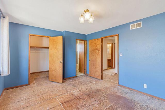 2643 Garfield Street, San Mateo CA: https://media.crmls.org/mediaz/5c3f82d4-b0fc-4416-bf10-87537cfedbef.jpg