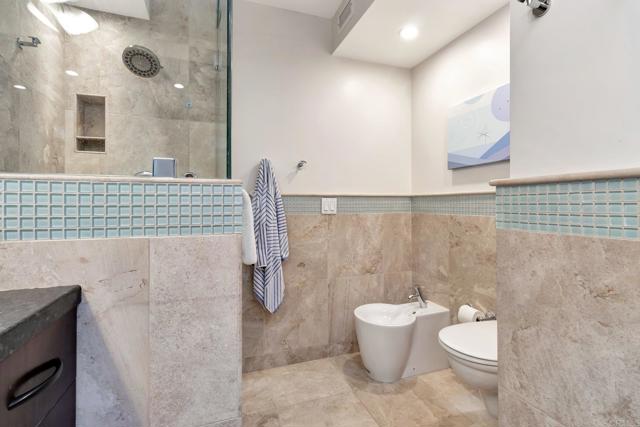 1770 Avenida del Mundo, Coronado CA: https://media.crmls.org/mediaz/5c3febe8-b115-4aaf-b8ec-cb7e8524de37.jpg