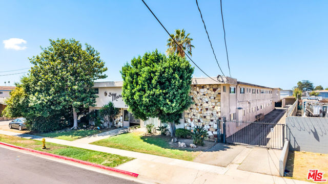 14413 South Berendo Avenue photo 4