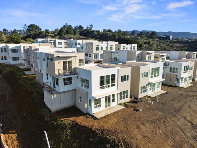 835 Fassler Avenue, Pacifica CA: https://media.crmls.org/mediaz/5c40ac1d-81a1-4da0-ad98-c1ca50ca78c5.jpg
