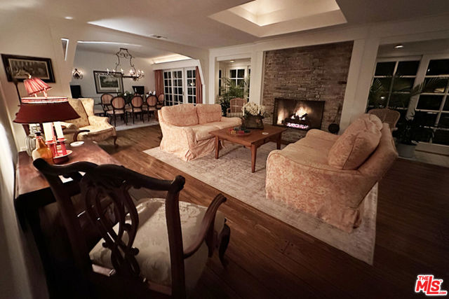 Drew Fenton | 1456 Roscomare Road Los Angeles CA | MLS: 7527117 Drew Fenton | 1456 Roscomare Road Los Angeles CA | MLS: 7527117