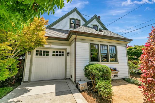 5005 Emerald Street, Capitola CA: https://media.crmls.org/mediaz/5c423a3e-1362-455c-87e5-f333baf6002a.jpg