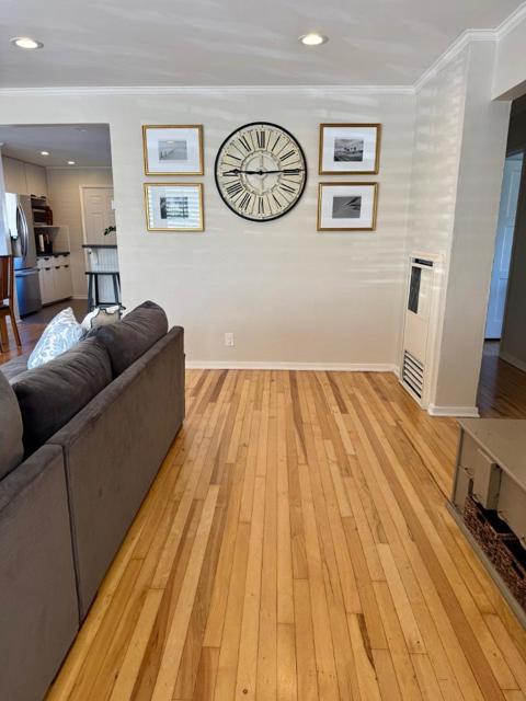 1639 Cypress Avenue, San Mateo CA: https://media.crmls.org/mediaz/5c425904-4666-4c90-a6f4-81c56c6f8f86.jpg