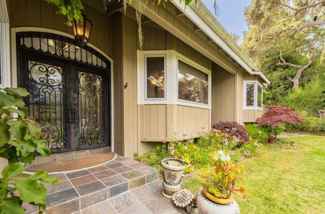 1093 Presidio Road, Pebble Beach CA: https://media.crmls.org/mediaz/5c4292ed-28a9-4423-bfc2-ebf660ce817a.jpg